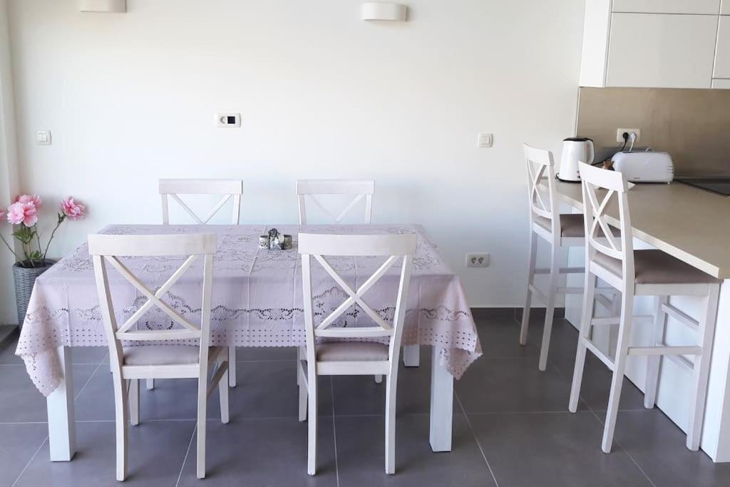 2Br Apartment With Pool Kotor Exterior photo